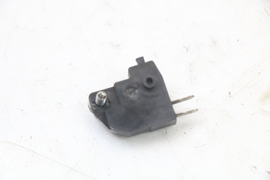 photo de RIGHT BRAKE LIGHT SWITCH SUZUKI BURGMAN 125 (2007 - 2014)