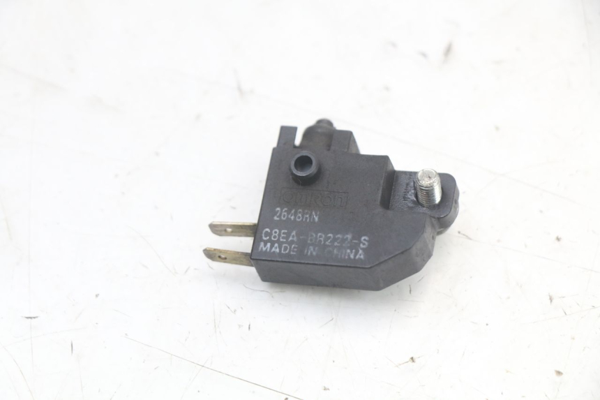 photo de RIGHT STOP LIGHT SWITCH SUZUKI BURGMAN 125 (2018 - 2021)