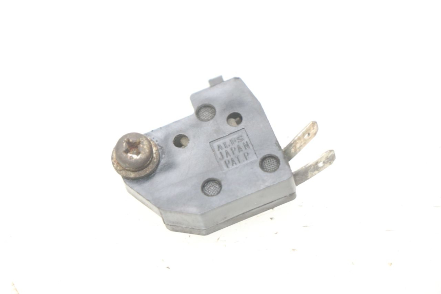 photo de RIGHT BRAKE LIGHT SWITCH SUZUKI SV N 650 (1999 - 2002)