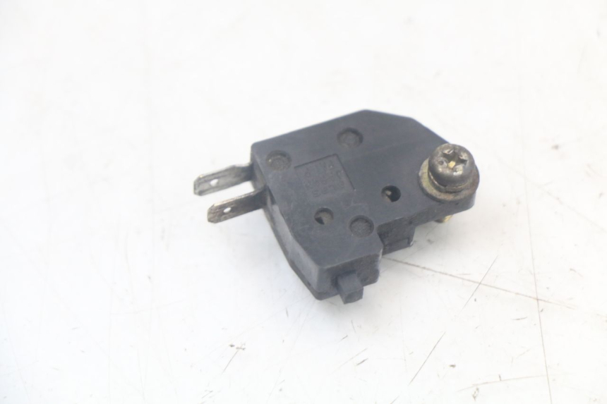 photo de RIGHT BRAKE LIGHT SWITCH SUZUKI SV N 650 (1999 - 2002)