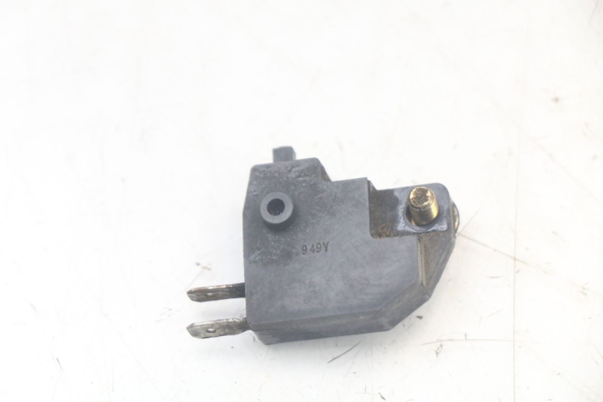 photo de RIGHT BRAKE LIGHT SWITCH SUZUKI SV N 650 (1999 - 2002)