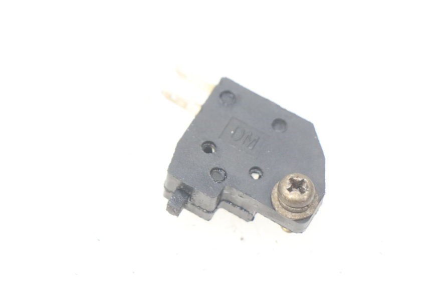 photo de RIGHT BRAKE LIGHT SWITCH SUZUKI TLS TL S 1000 (1997 - 2001)