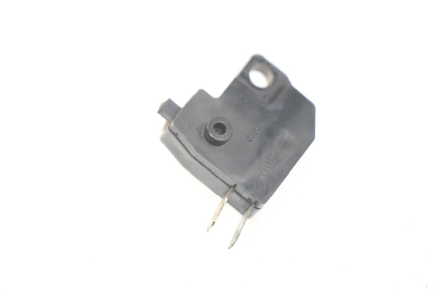 photo de RIGHT STOP LIGHT SWITCH SUZUKI UC EPICURO 125 (1999 - 2003)