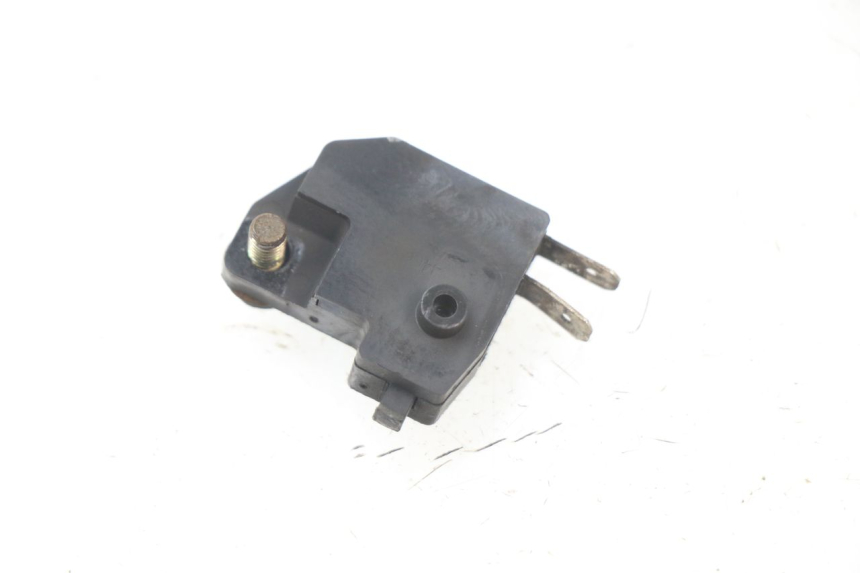 photo de RIGHT BRAKE LIGHT SWITCH SUZUKI UH BURGMAN 125 (2002 - 2006)