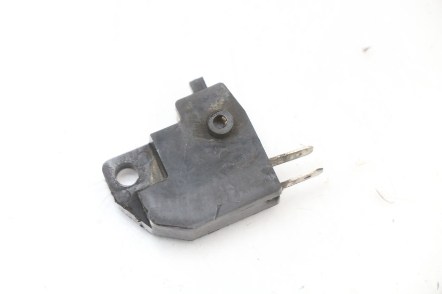 photo de RIGHT BRAKE LIGHT SWITCH SUZUKI UH BURGMAN 125 (2002 - 2006)