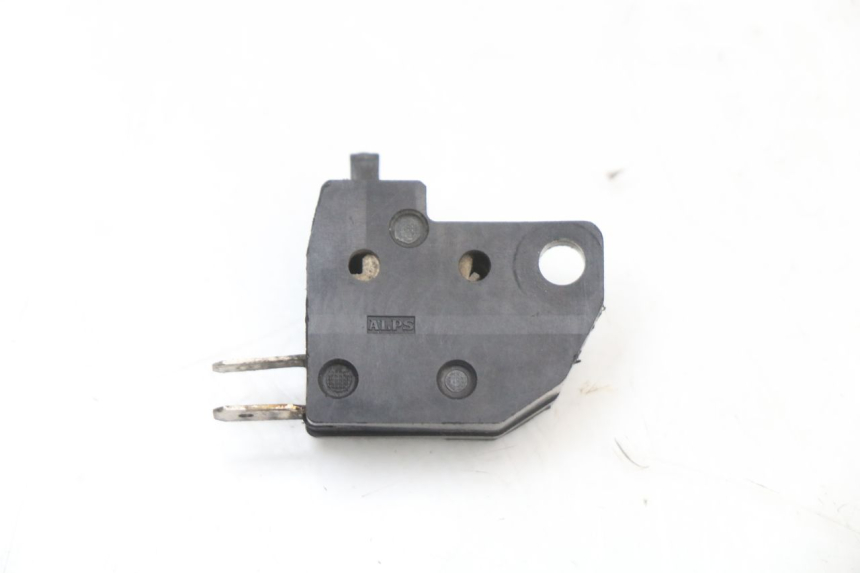 photo de RIGHT BRAKE LIGHT SWITCH SUZUKI UH BURGMAN 125 (2002 - 2006)