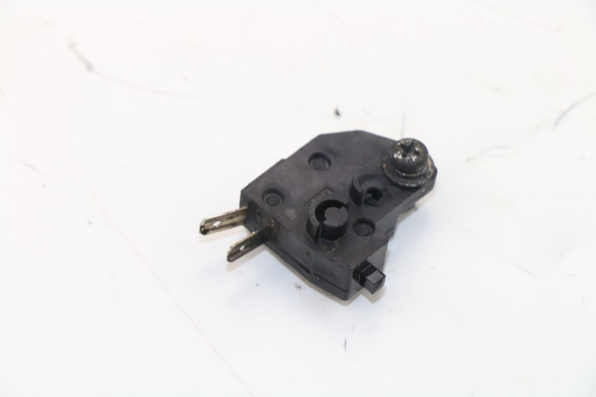 photo de RIGHT STOP LIGHT SWITCH SUZUKI SV N 650 (2003 - 2009)
