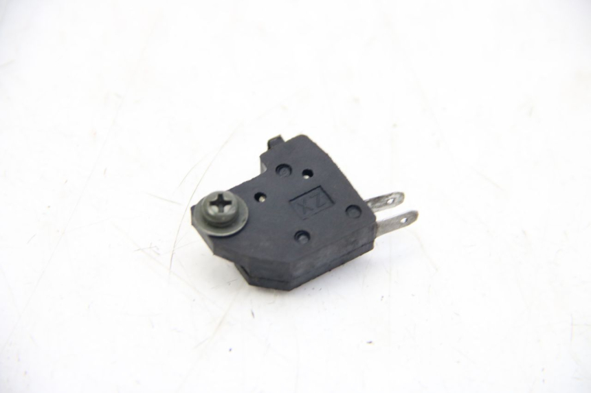 photo de RIGHT STOP LIGHT SWITCH SYM FIDDLE 2 125 (2010 - 2013)