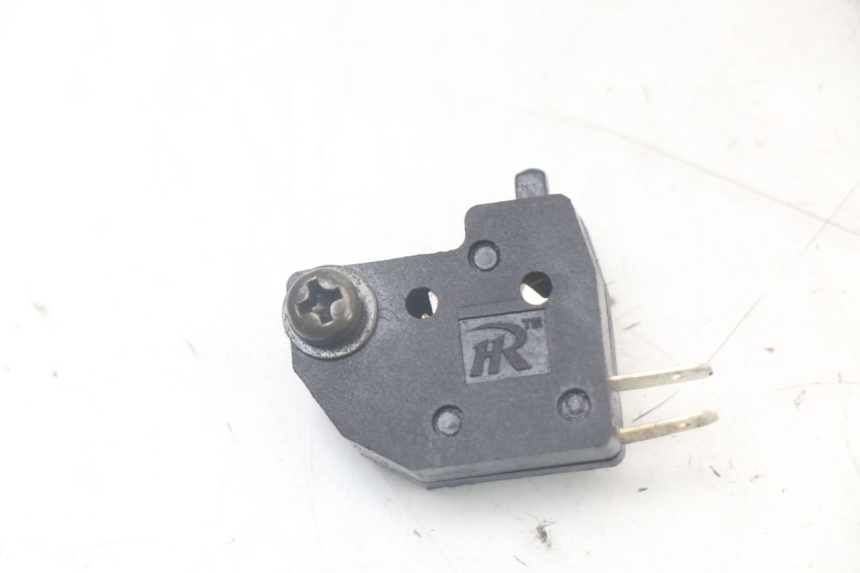 photo de RIGHT BRAKE LIGHT SWITCH SYM FIDDLE 3 III 125 (2014 - 2020)