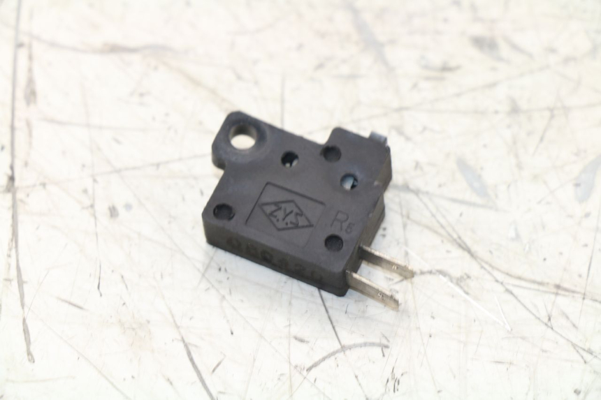 photo de RIGHT STOP LIGHT SWITCH SYM GTS 125 (2005 - 2008)