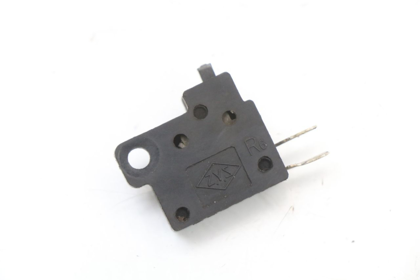 photo de RIGHT STOP LIGHT SWITCH SYM MIO 50 (2005 - 2010)