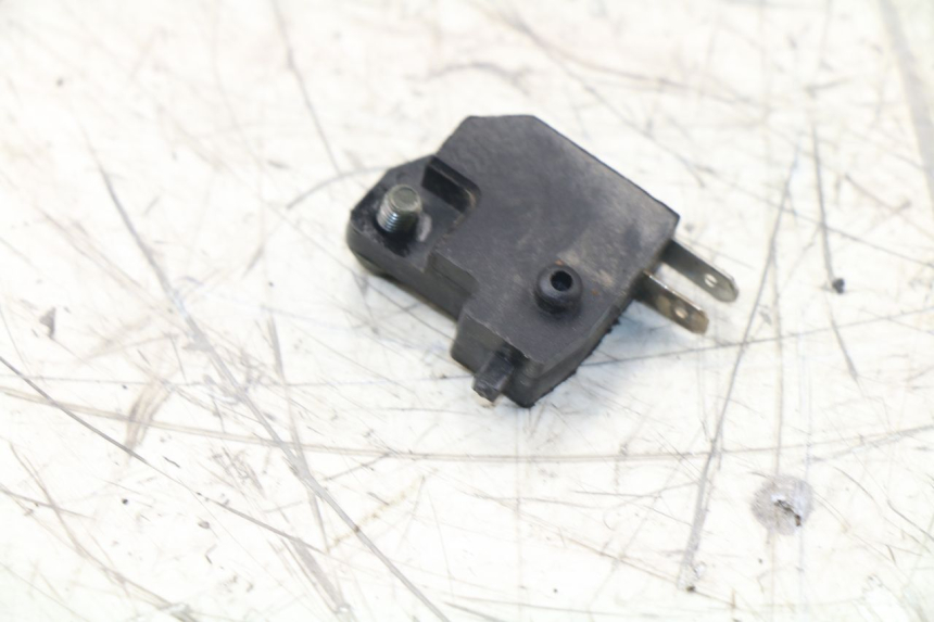 photo de RIGHT STOP LIGHT SWITCH SYM ORBIT 2 2T 50 (2008 - 2018)