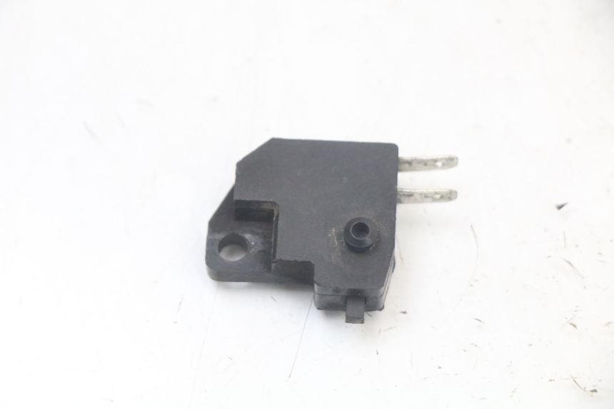 photo de RIGHT STOP LIGHT SWITCH SYM ORBIT 2 4T 50 (2018 - 2022)