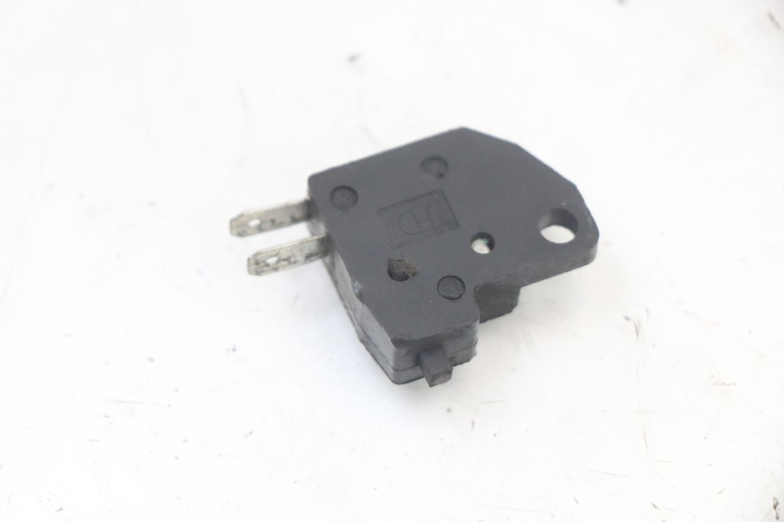 photo de RIGHT STOP LIGHT SWITCH SYM ORBIT 2 4T 50 (2018 - 2022)