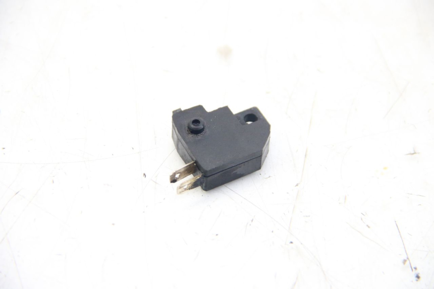 photo de RIGHT STOP LIGHT SWITCH SYM WOLF SB 125 (2011 - 2018)