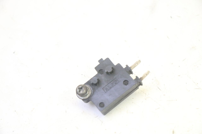 photo de RIGHT BRAKE LIGHT SWITCH YAMAHA TDM ABS 900 (2002 - 2014)