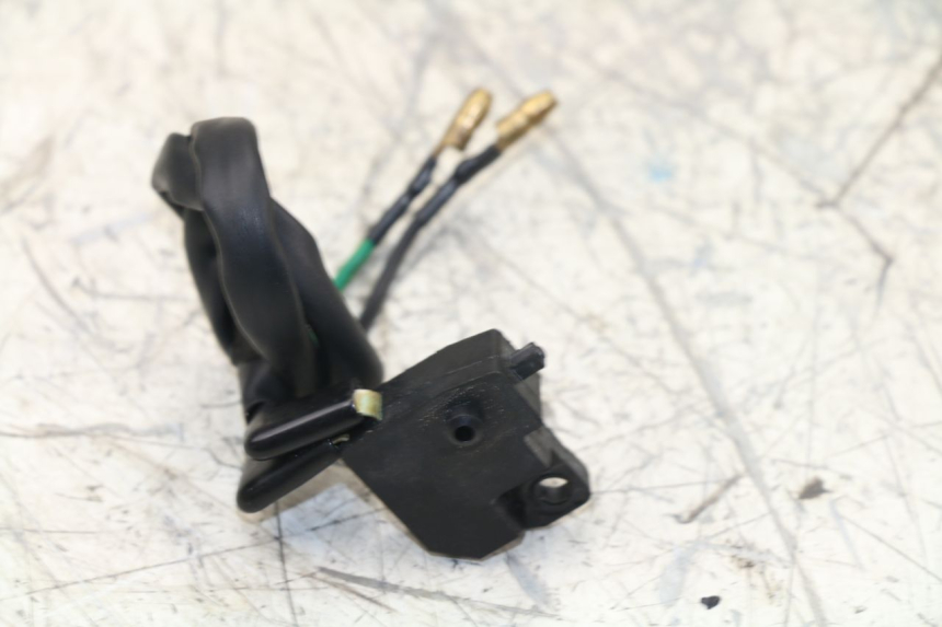 photo de RIGHT STOP LIGHT SWITCH TNT MOTOR OTTO 2T 50 (2012 - 2018)