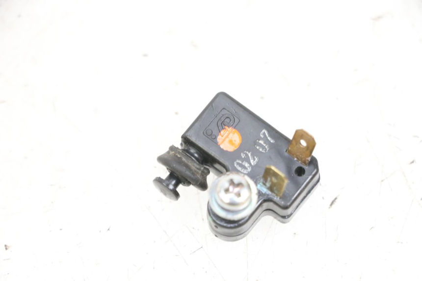 photo de RIGHT STOP LIGHT SWITCH YAMAHA TRICITY 300 (2020 - 2024) - Main view