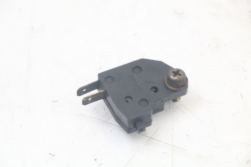 photo de RIGHT BRAKE LIGHT SWITCH TRIUMPH SPEED TRIPLE T301 900 (1994 - 1996)