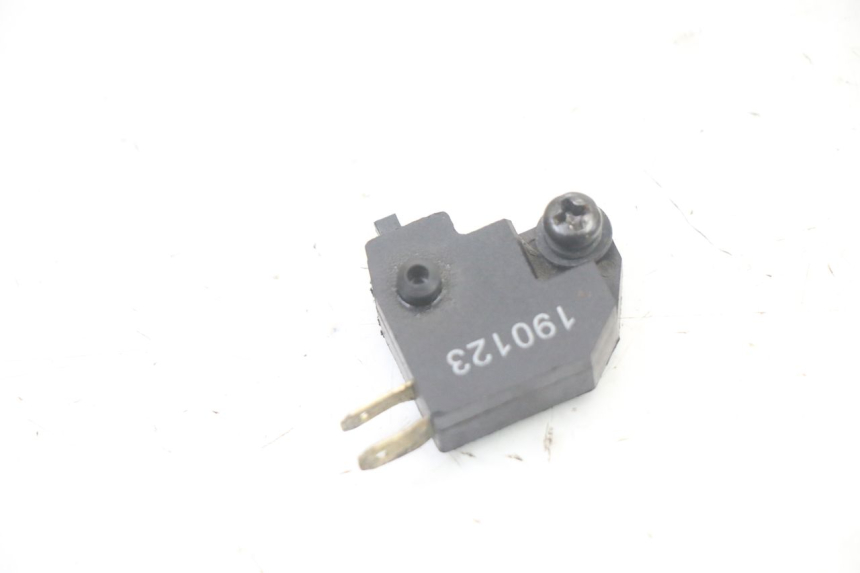 photo de RIGHT STOP LIGHT SWITCH PEUGEOT TWEET PRO CARGO 50 (2018 - 2020)