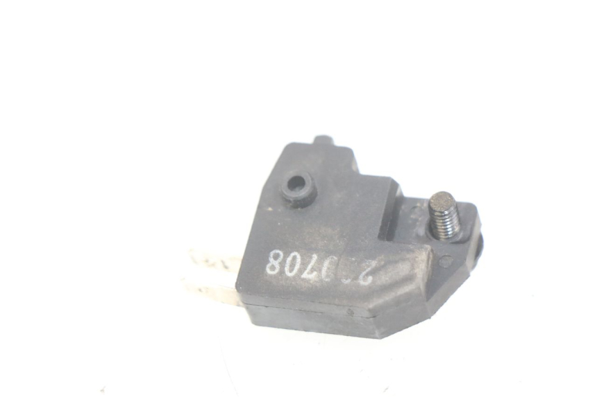 photo de RIGHT STOP LIGHT SWITCH PEUGEOT TWEET 125 (2018 - 2021)