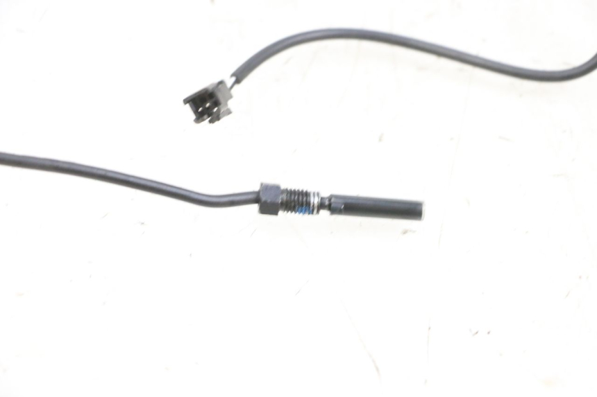 photo de RIGHT STOP LIGHT SWITCH DUALTRON VICTOR LIMITED 1