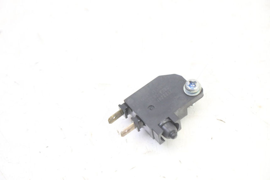 photo de RIGHT STOP LIGHT SWITCH YAMAHA XMAX X-MAX 125 (2021 - 2025)