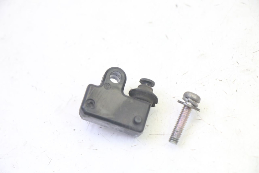 photo de RIGHT STOP LIGHT SWITCH YAMAHA X-MAX XMAX 125 (2010 - 2014)