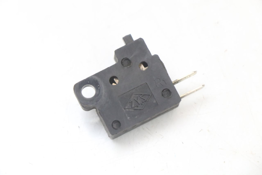 photo de Right brake light switch KYMCO XCITING 250 (2006 - 2009)