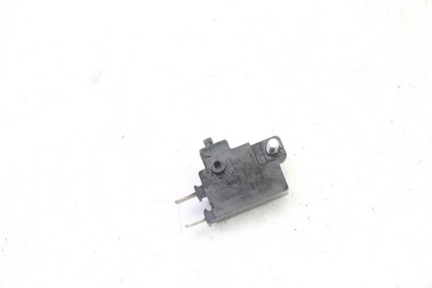 photo de RIGHT STOP LIGHT SWITCH YAMAHA XJ6 ABS 600 (2008 - 2016)