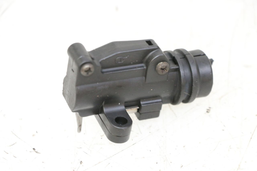 photo de RIGHT STOP LIGHT SWITCH YAMAHA XJN DIVERSION 600 (2000 - 2003)
