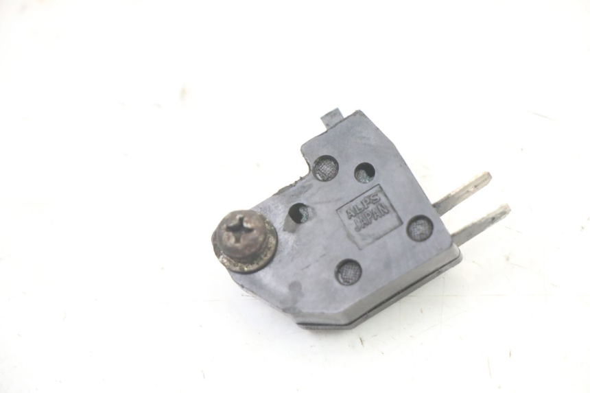 photo de RIGHT STOP LIGHT SWITCH YAMAHA FZS FAZER 600 (2001 - 2003)