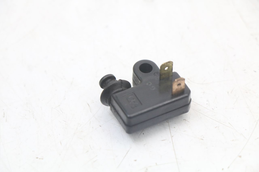 photo de RIGHT STOP LIGHT SWITCH YAMAHA X-MAX XMAX 250 (2006 - 2009)