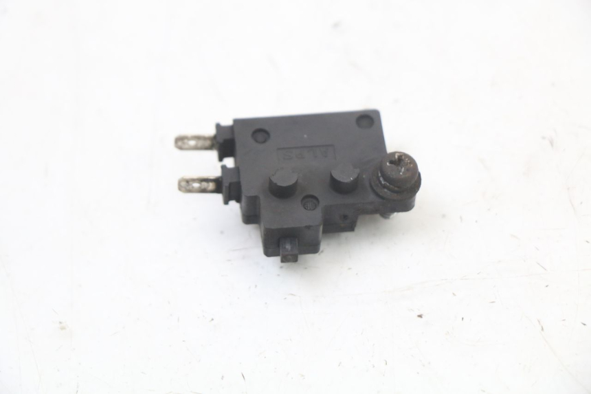 photo de RIGHT STOP LIGHT SWITCH YAMAHA XJ6 ABS 600 (2008 - 2016)