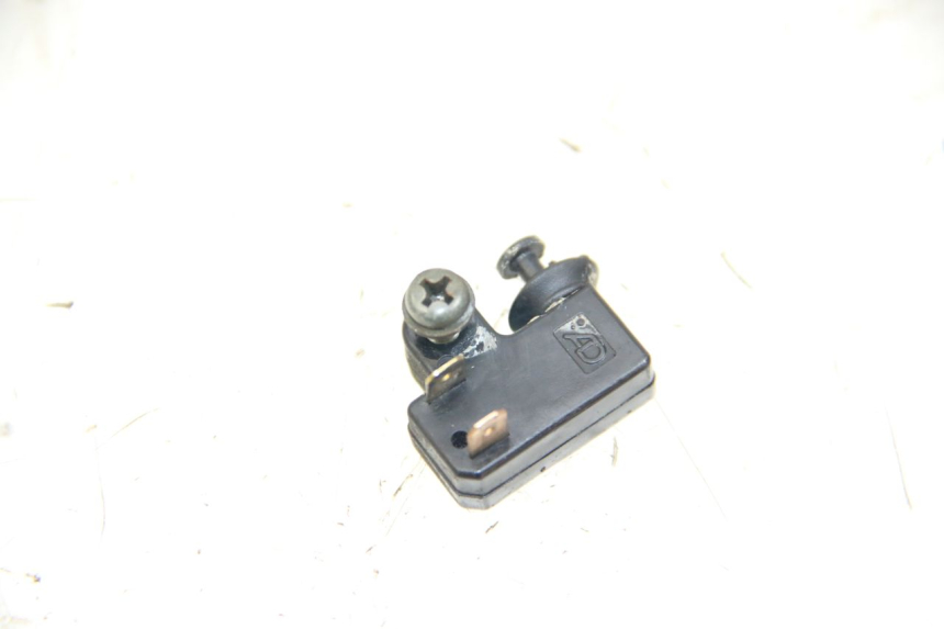 photo de RIGHT STOP LIGHT SWITCH YAMAHA XP T-MAX TMAX 500 (2004 - 2007)