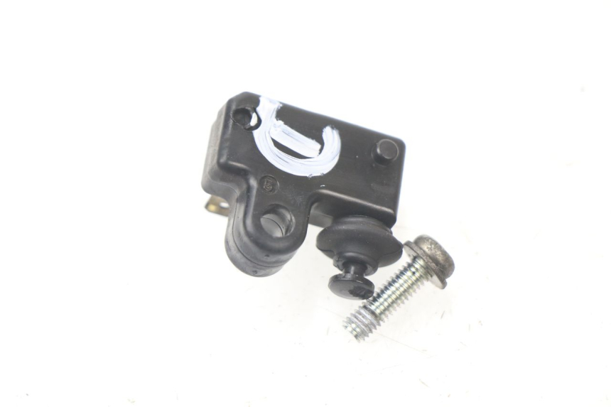 photo de RIGHT STOP LIGHT SWITCH YAMAHA XP T-MAX TMAX ABS 530 (2012 - 2015)