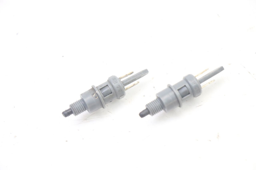 photo de STOP LIGHT SWITCH PIAGGIO FLY 2T 50 (2004 - 2017)