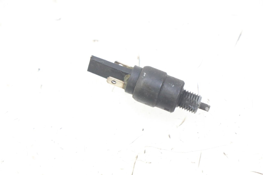 photo de LEFT BRAKE LIGHT SWITCH APRILIA ATLANTIC 500 (2002 - 2003)