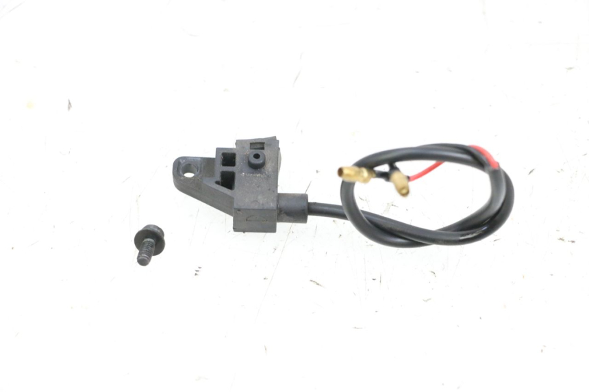 photo de LEFT STOP LIGHT SWITCH SEGWAY NINEBOT E125S 1 (2022 - 2026) - Zoom on usage condition
