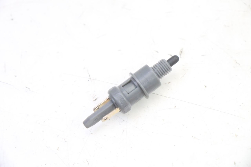 photo de LEFT STOP LIGHT SWITCH PEUGEOT KISBEE 4T 50 (2018 - 2022)