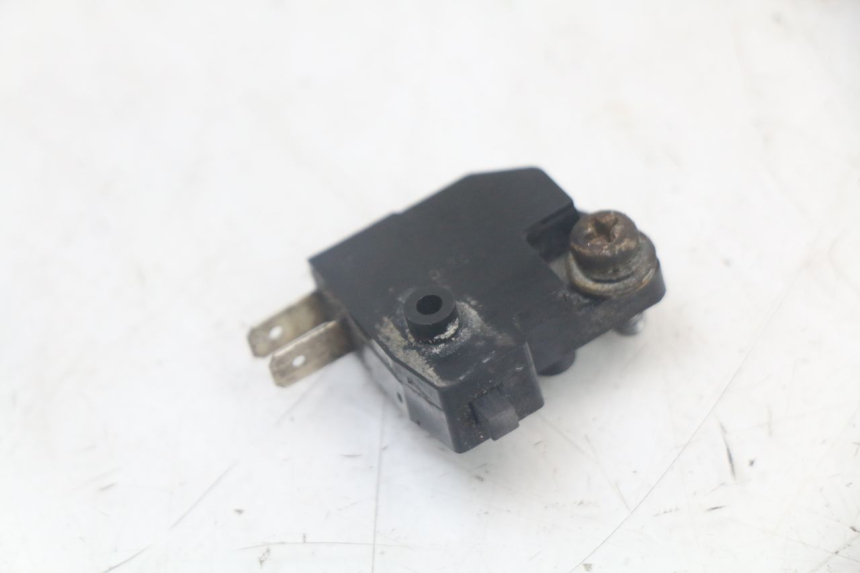 photo de LEFT BRAKE LIGHT SWITCH PEUGEOT SATELIS 125 (2006 - 2009)