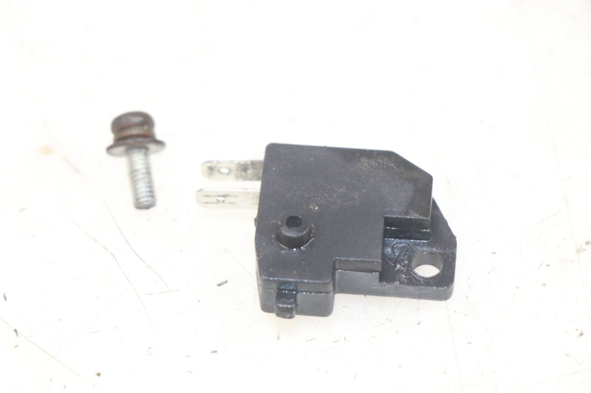 photo de LEFT BRAKE LIGHT SWITCH PEUGEOT SATELIS 125 (2006 - 2009)