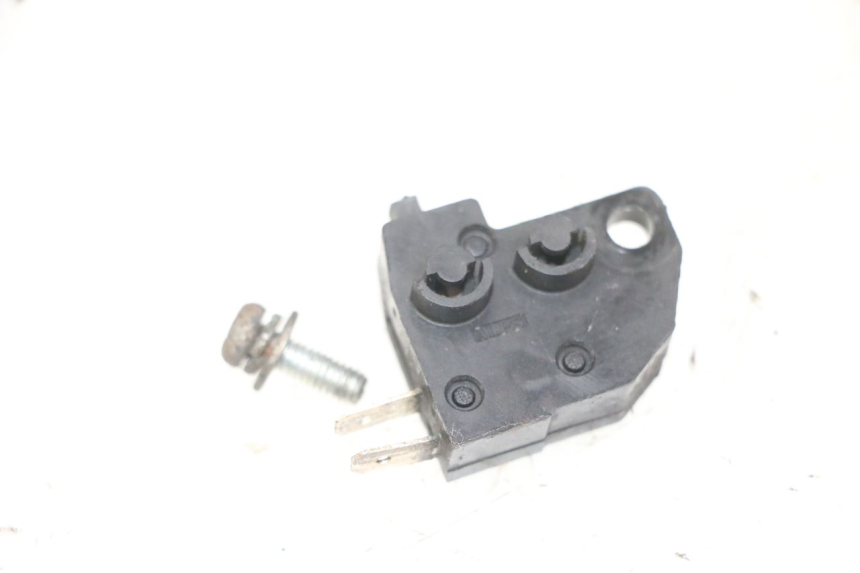 photo de LEFT STOP LIGHT SWITCH PEUGEOT SATELIS 125 (2013 - 2018)