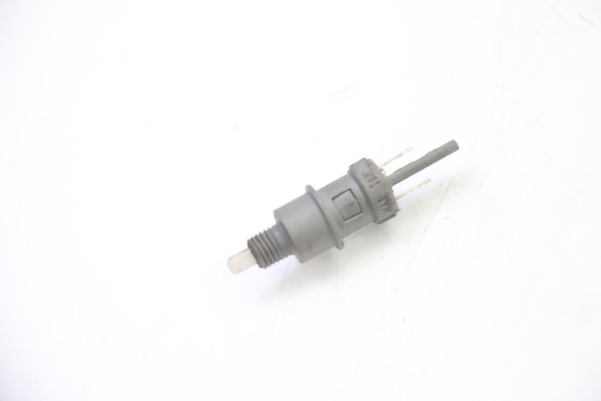 photo de LEFT STOP LIGHT SWITCH PEUGEOT SPEEDAKE 50 (1995 - 1997)