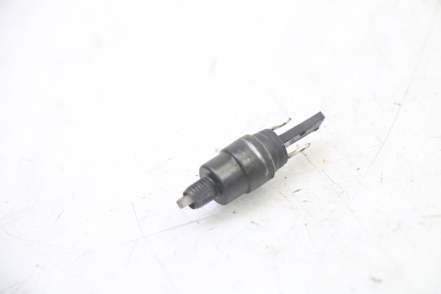 photo de LEFT STOP LIGHT SWITCH PEUGEOT STREETZONE I 2T 50 (2018 - 2020)