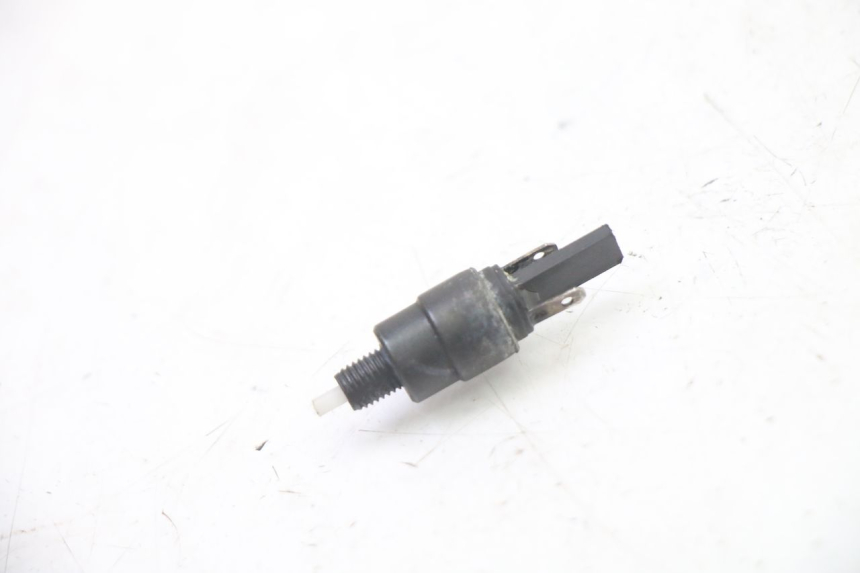 photo de LEFT STOP LIGHT SWITCH PEUGEOT STREETZONE I 2T 50 (2018 - 2020)