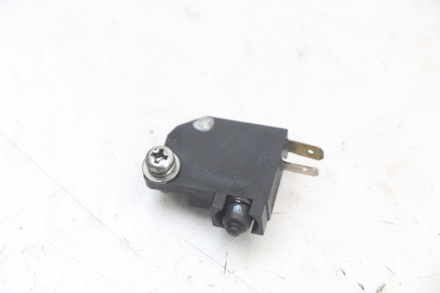 photo de LEFT STOP LIGHT SWITCH SUZUKI BURGMAN 125 (2018 - 2021)