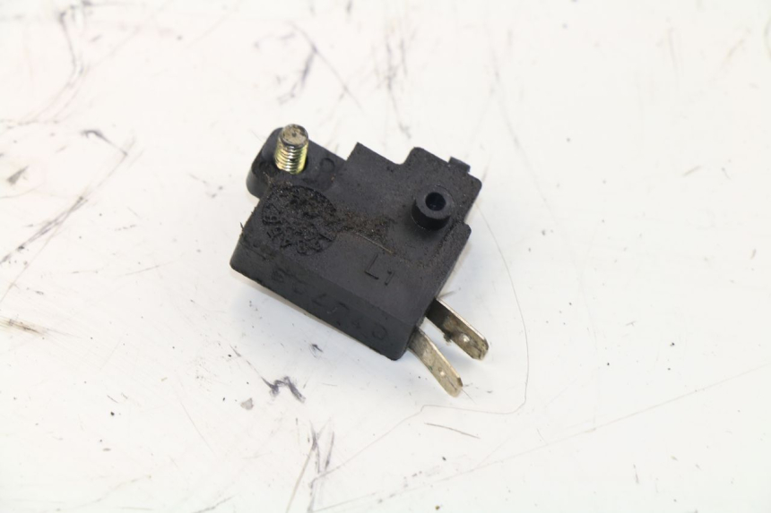 photo de LEFT STOP LIGHT SWITCH SYM GTS 125 (2005 - 2008)