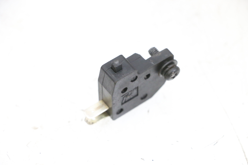 photo de LEFT STOP LIGHT SWITCH PEUGEOT TWEET PRO EFI 4T 50 (2021 - 2022)