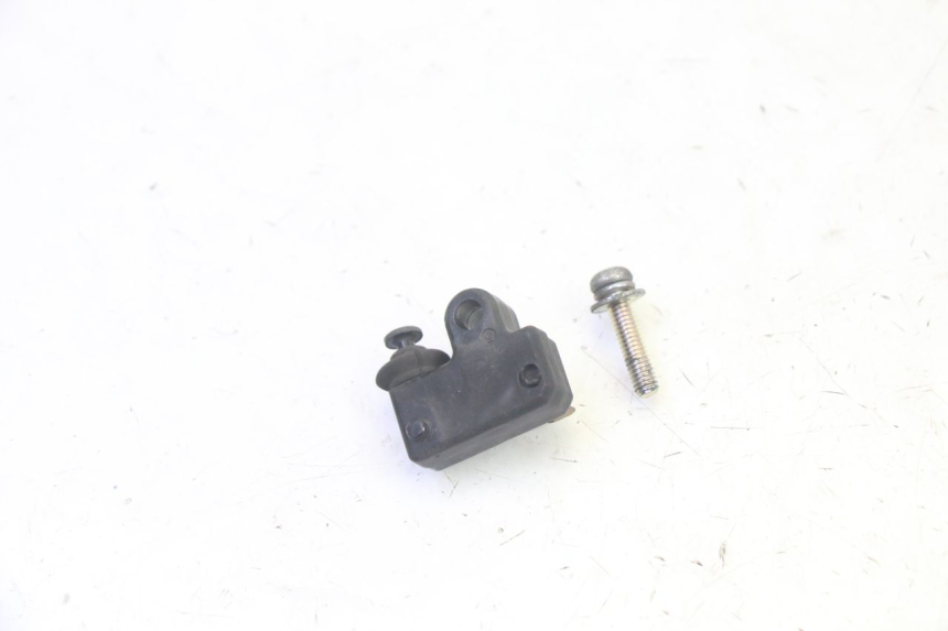 photo de LEFT STOP LIGHT SWITCH YAMAHA X-MAX XMAX 125 (2010 - 2014)